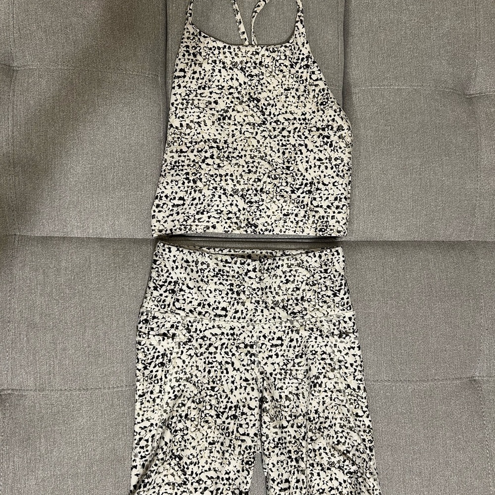 Old navy Powersoft workout set